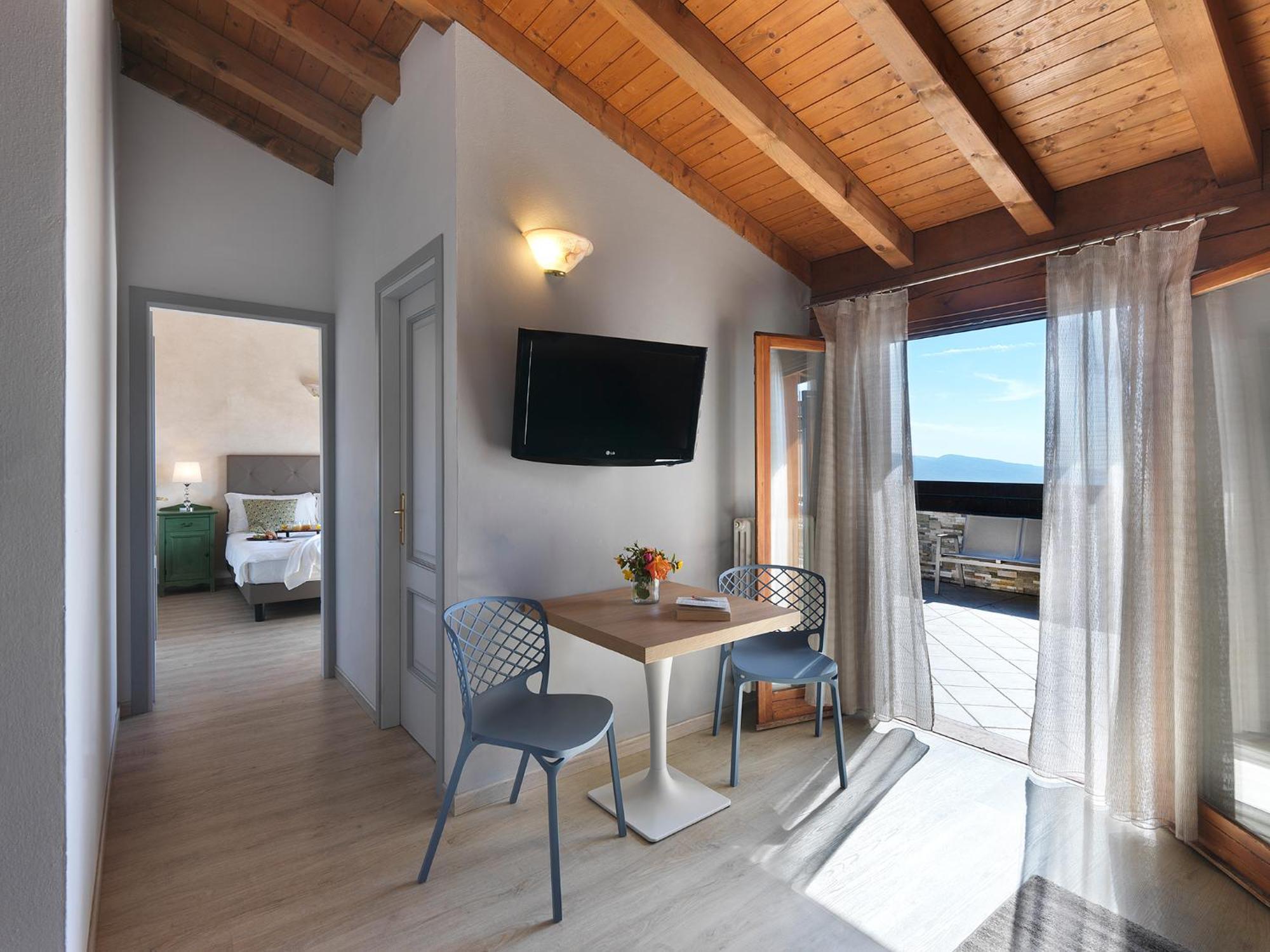 Aparthotel Panorama La Forca, Gtsgroup Tignale